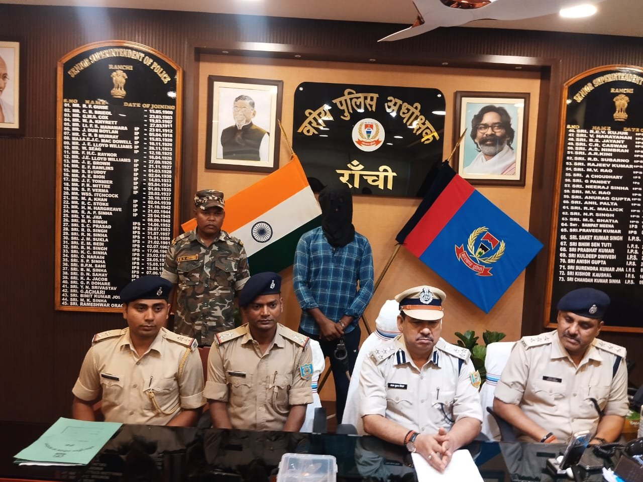 प्रेम नगर चौक पर अवैध हथियार सौदेबाजी की सूचना पर छापेमारी, एक अपराधी गिरफ्तार